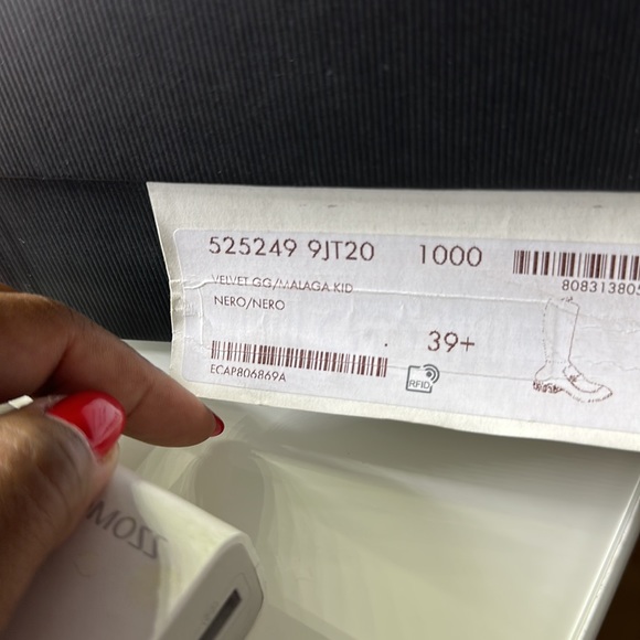 GUCCI Horsebit GG velvet boots w/ crystal heel - Picture 6 of 6